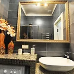 Апартаменти Lux In Center Львів