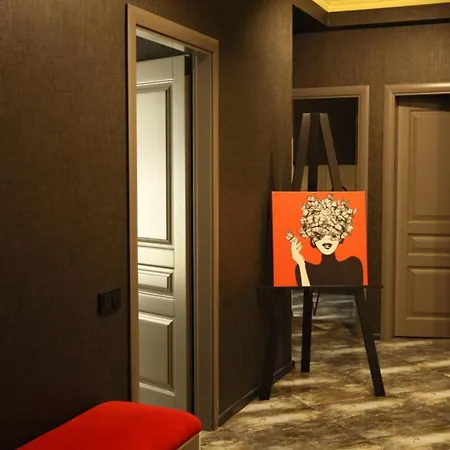 Apartment Lux In City Center *