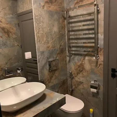 Lux In City Center *