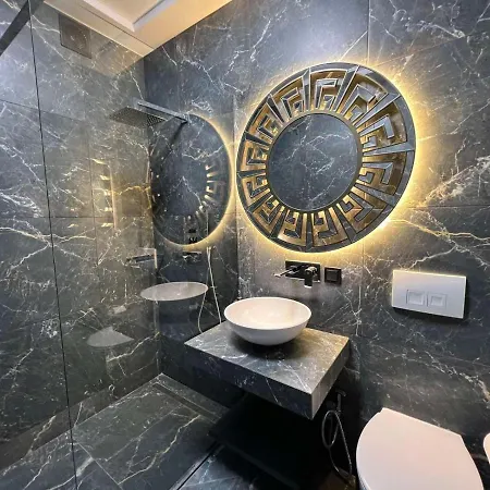 Lux In Center דירה לבוב