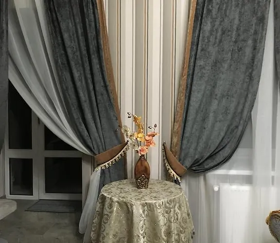 דירה Lux In Center