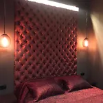 Lux In City Center Apartment