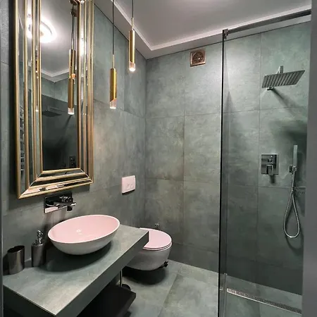 Lux In Center * リヴィウ