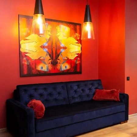 Apartment Lux In City Center