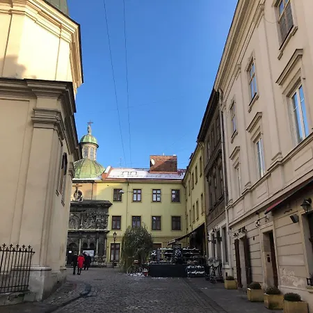 Lux In Center Apartman